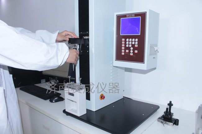 無菌醫療包裝軟性屏障膜和複合（hé）膜抗慢速戳穿性試驗過程